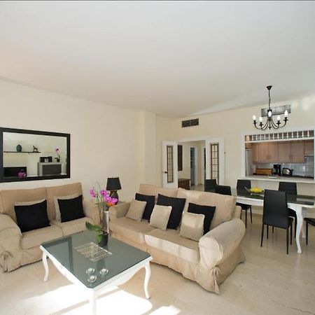 Apartment In Marbella Malaga 102959 Guadalmina Exterior foto